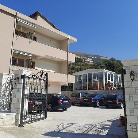 Voyage Villa Vlore Luaran gambar