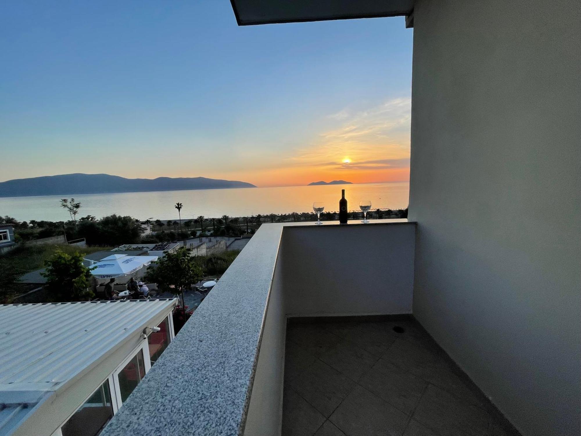 Voyage Villa Vlore Bilik gambar