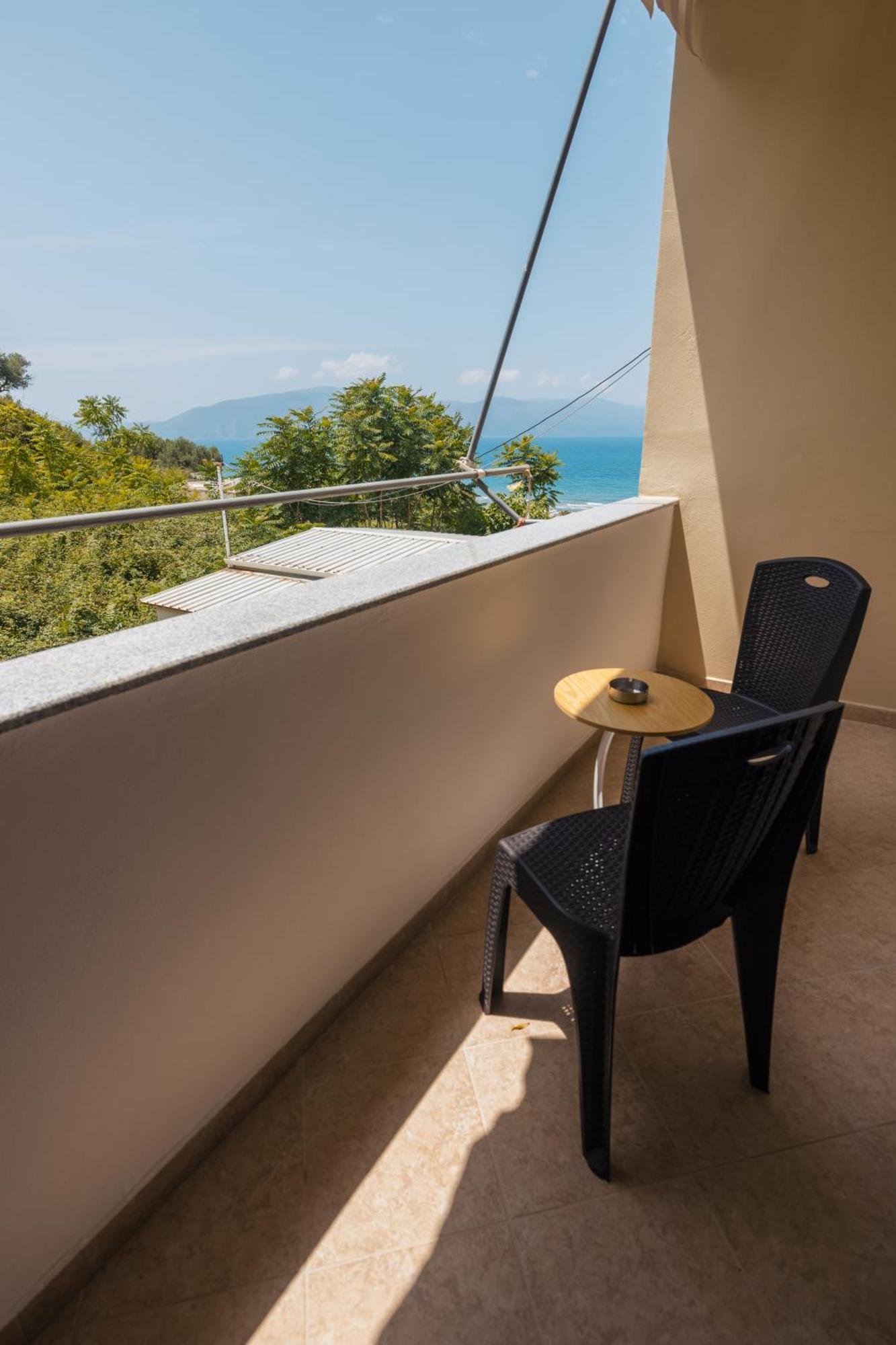 Voyage Villa Vlore Luaran gambar